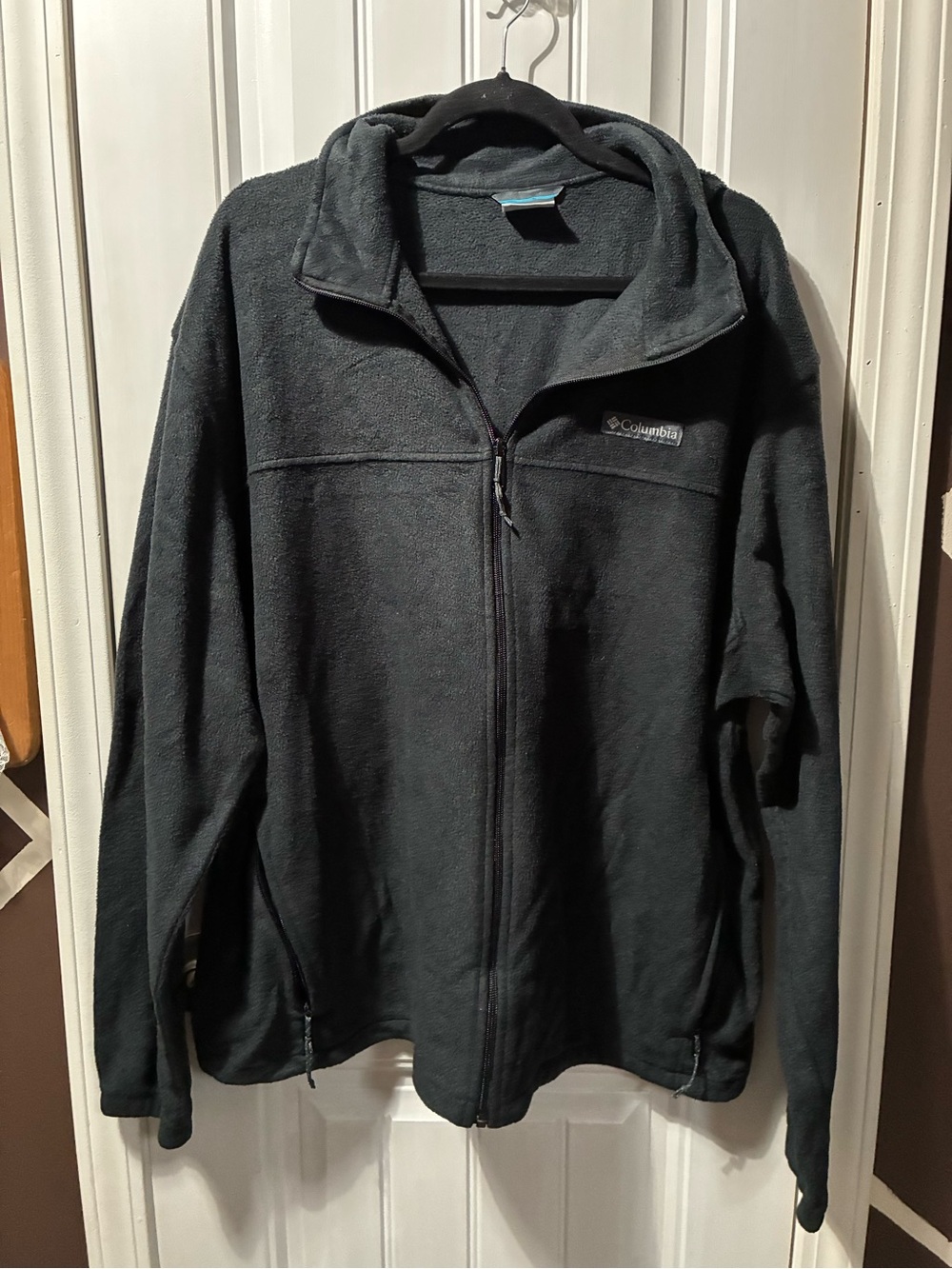 Columbia Men's Black Full-Zip Lightweight Fleece Jacket